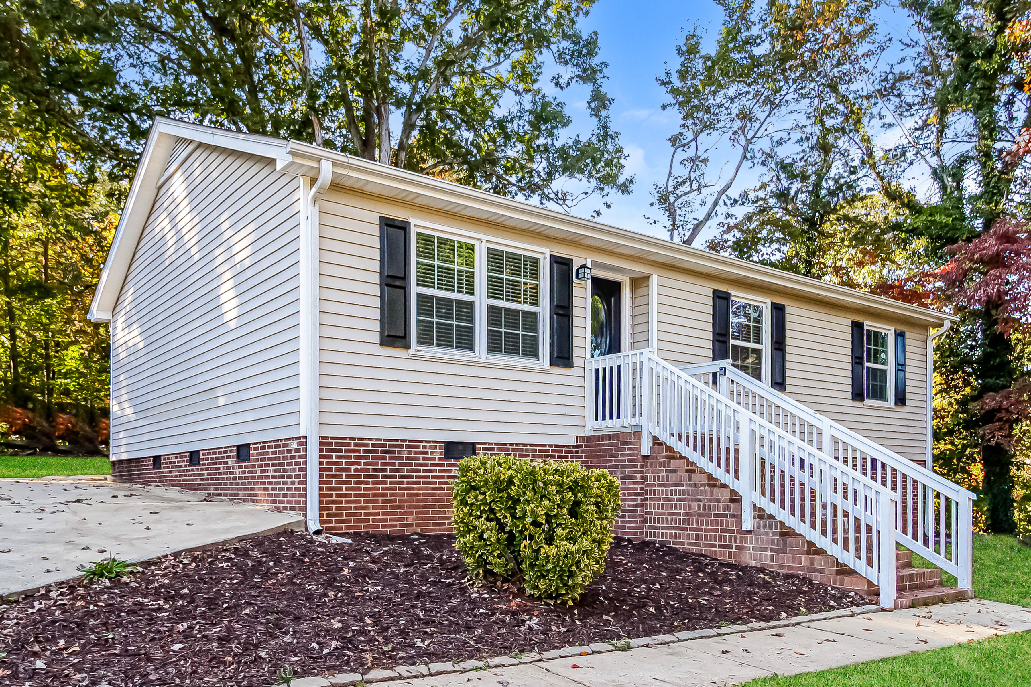 1915 Sheldon Rd Greensboro, NC 27405